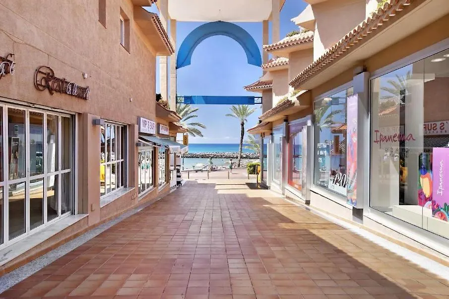 Superbe Appartement A Las Americas Torres Del Sol 아로나